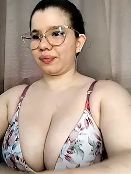 Danzel1105 online show from October 24, 4:25 pm