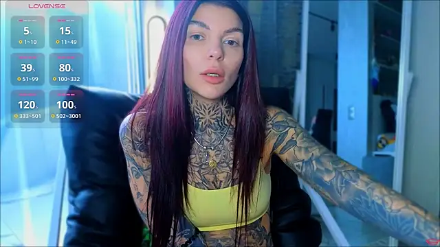 tattooedBabyy online show from May 4, 10:19 am