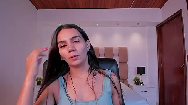 martina mancini online show from June 24, 1:21 pm