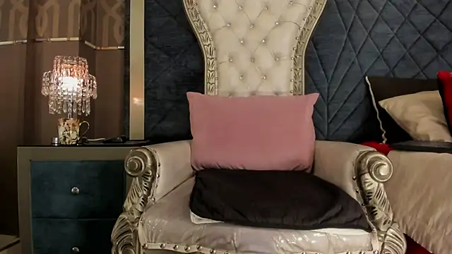 Janna Rousse  online show from February 19, 12:37 pm