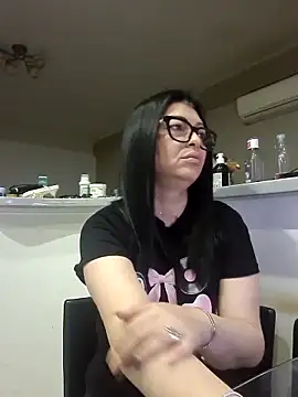 Milf Abigail online show from October 30, 3:53 am