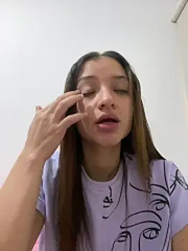 Alicia ALICIA online show from June 9, 5:56 pm