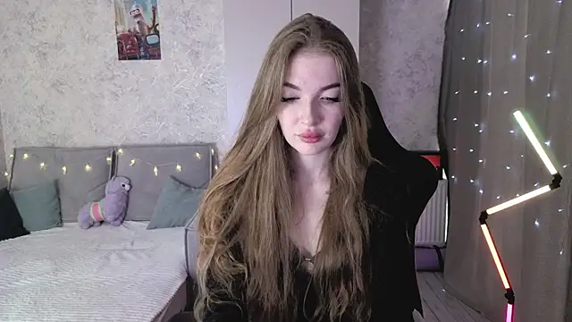 LissaCain online show from May 27, 2:30 am