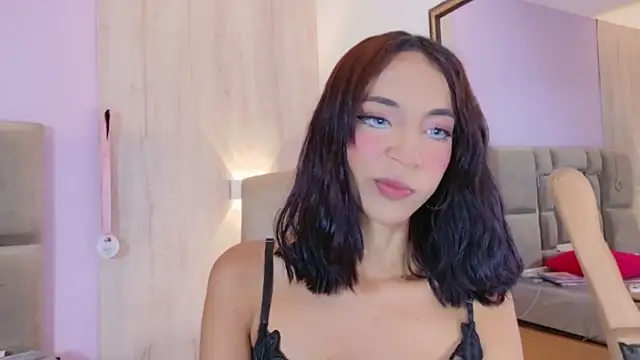 AbrilBrent online show from July 25, 7:32 pm
