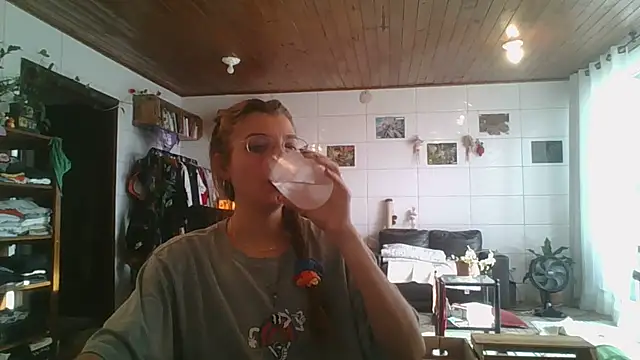 SweetyBabyDemon online show from October 16, 7:49 pm