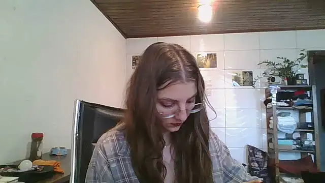 SweetyBabyDemon online show from May 2, 2:42 pm