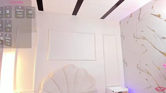 BrianaHazel online show from June 4, 7:40 pm