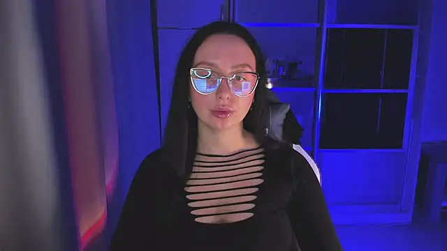 Christy Calypso online show from November 6, 3:40 pm