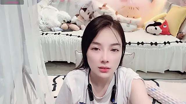 AKiKi711 online show from July 27, 5:04 am