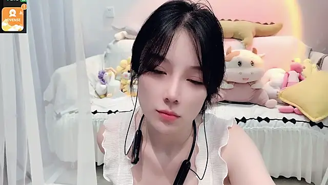 AKiKi711 online show from September 10, 2:39 pm