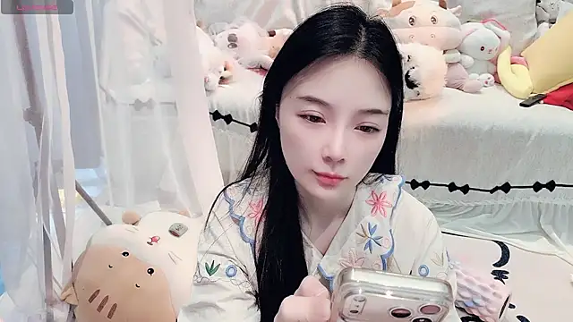 AKiKi711 online show from June 14, 4:46 am