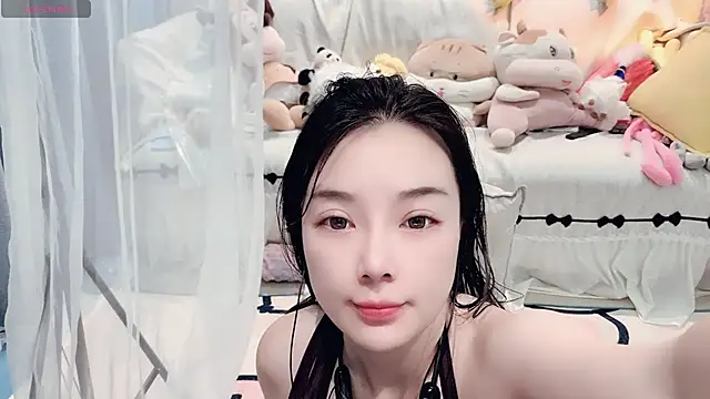 AKiKi711 online show from July 17, 5:01 am