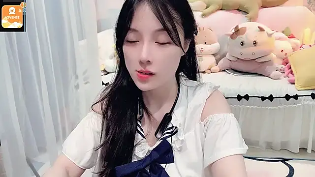 AKiKi711 online show from September 16, 3:20 pm