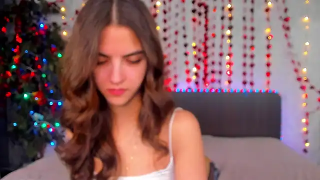 Milana Crystal  online show from February 26, 8:24 am