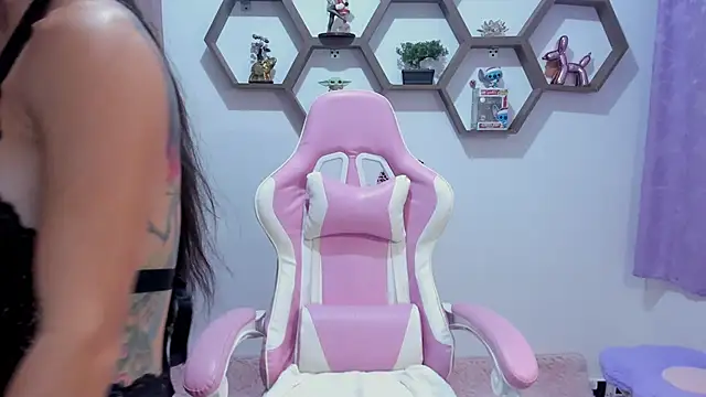 SharonSander online show from November 11, 10:29 pm