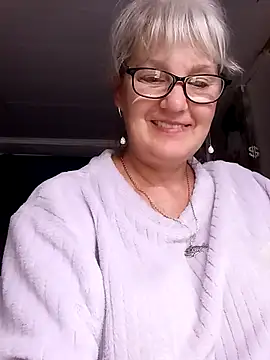 irinamaux online show from July 2, 6:08 am