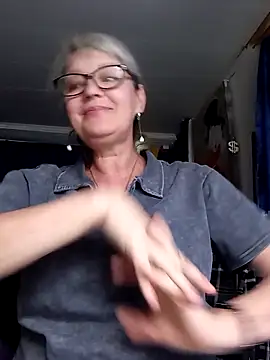 irinamaux online show from June 23, 2:20 am