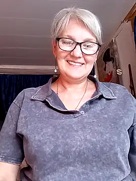 irinamaux online show from June 28, 12:23 pm