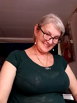 irinamaux online show from June 21, 12:31 pm
