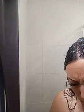 Laura martin  online show from June 15, 1:55 pm