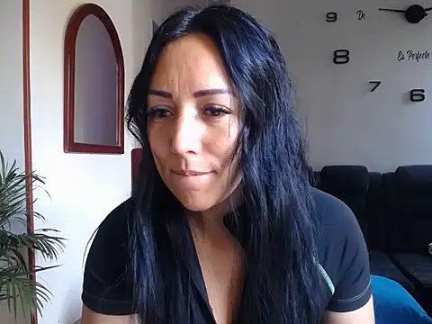 Laura martin  online show from June 12, 2:14 pm