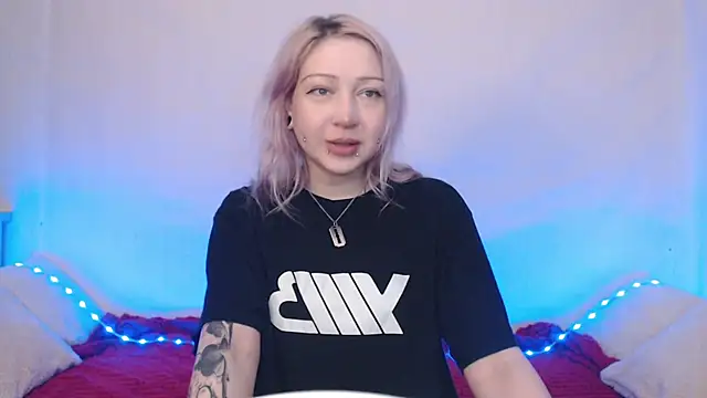 Emily hardcore online show from December 13, 9:43 pm