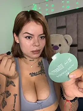 Chloe  and  Ivana  xxx online show from July 4, 4:03 pm