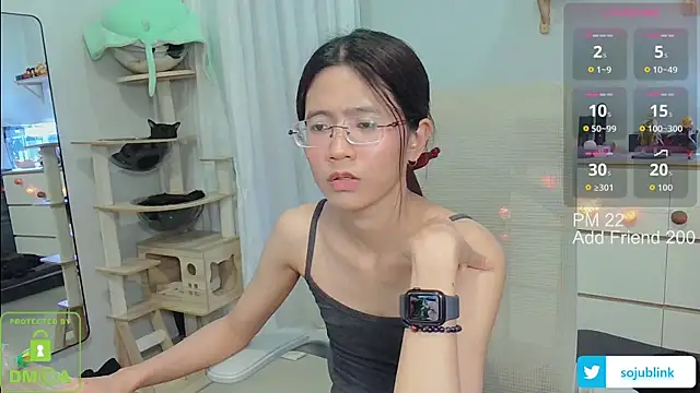 littlemiilk online show from January 15, 9:26 am