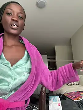 Fanclubbbbb online show from July 11, 10:37 am