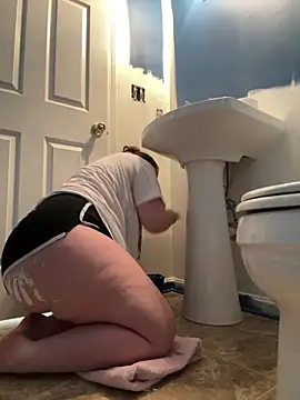 GingerSnap33 online show from December 21, 3:16 pm