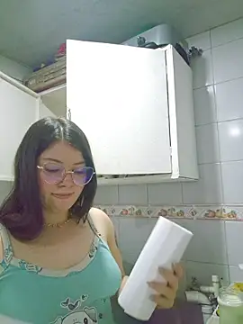 juli05star20 online show from July 11, 3:39 am
