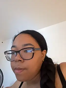 XMara online show from July 6, 3:58 pm