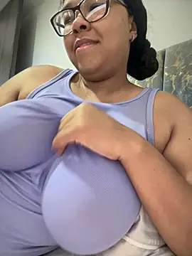 XMara online show from October 24, 2:13 pm