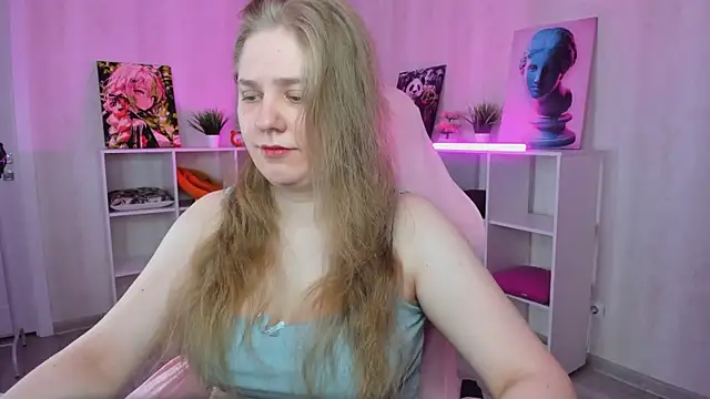 Megan Violer online show from June 24, 5:34 pm