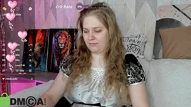 Snapshot of Megan_Violer chatting on October 21, 5:28 pm Megan Violer online show from October 21, 5:28 pm
