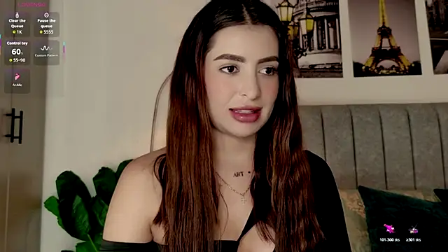 caralella online show from June 14, 8:42 pm