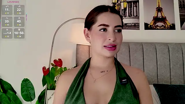 caralella online show from April 28, 8:24 pm