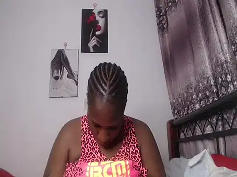 Whimsicalwillow online show from October 6, 4:12 pm