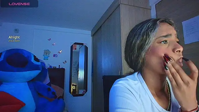 megan collins96 online show from June 11, 2:53 am