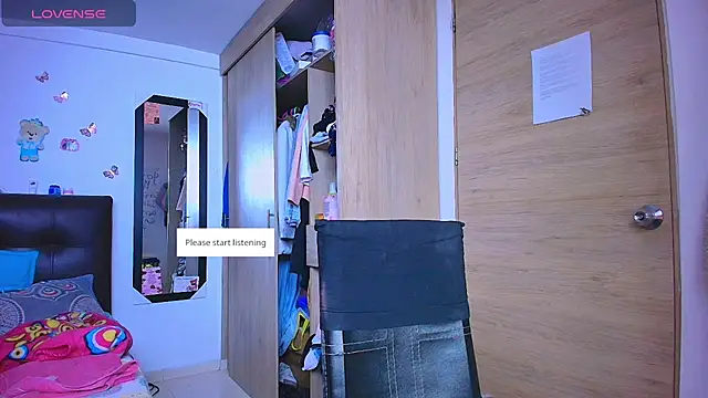 megan collins96 online show from June 6, 8:59 pm