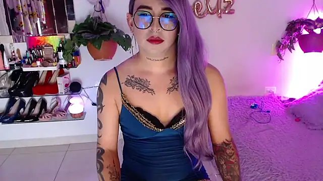 Laveneno ortiz07 online show from November 7, 11:31 pm