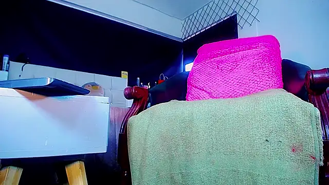 bellatrixx 69 online show from December 20, 11:58 am