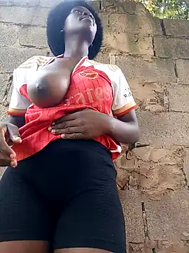 Swirly blac online show from November 13, 7:40 am