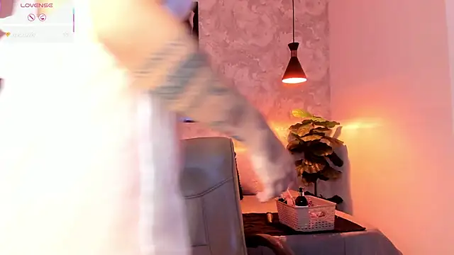 Natt collins online show from November 9, 4:19 am