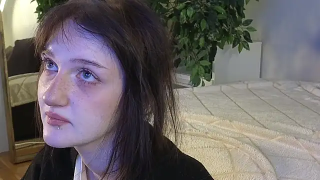 ELLIEJAY online show from October 21, 5:22 am