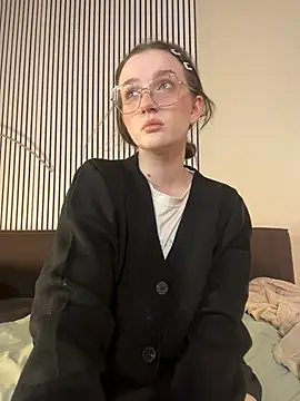 ELLIEJAY online show from November 21, 5:20 am