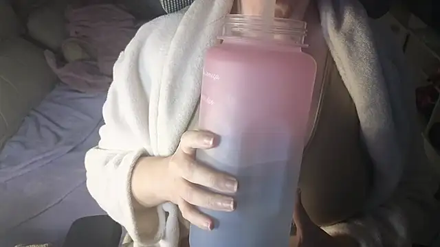 MommyLoveAanal online show from October 30, 10:33 pm