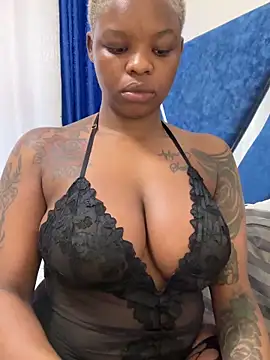 SexxyLunar online show from June 16, 6:36 am