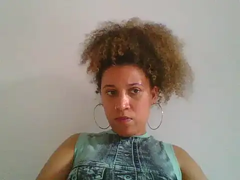 Snapshot of the_geisha_2021k chatting on September 12, 9:33 pm the geisha 2021k online show from September 12, 9:33 pm