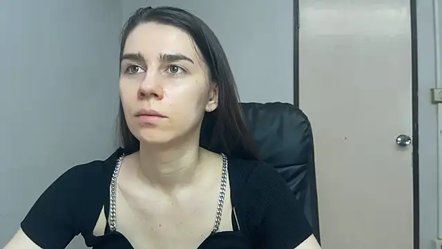 SassyJessi online show from June 17, 4:25 am